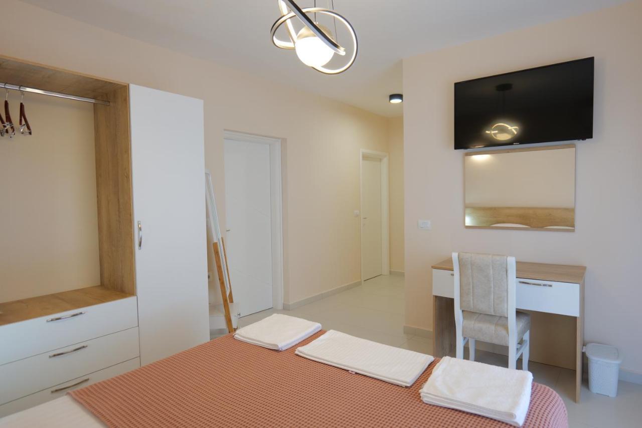 Saranda Luxury Apartments Dış mekan fotoğraf
