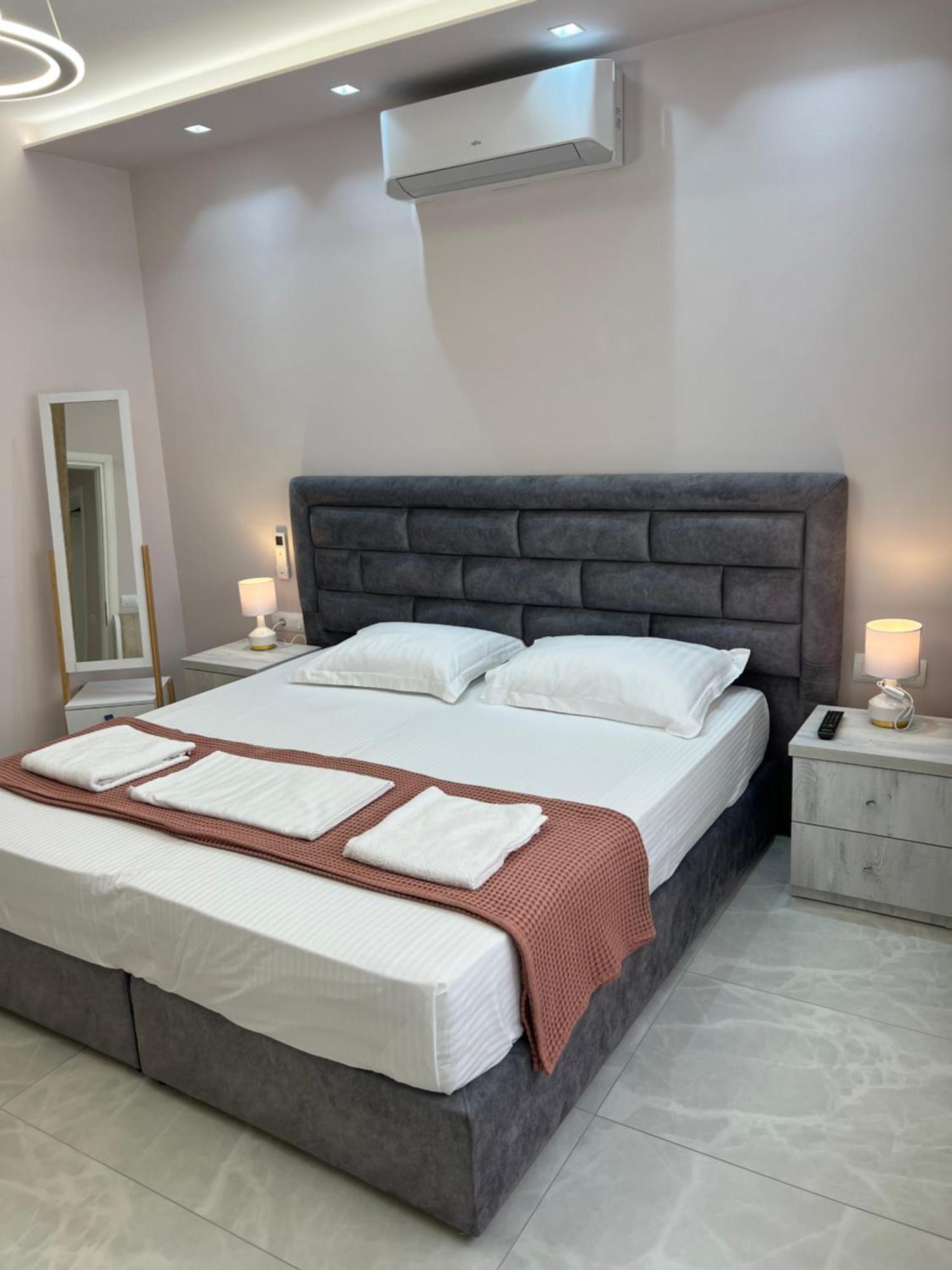 Saranda Luxury Apartments Dış mekan fotoğraf